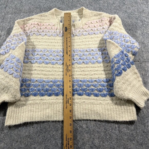 Dreamers by Debut Sweater Ivory Women's Tulips Crew Neck Warm Soft Pullover S/M - Picture 5 of 10